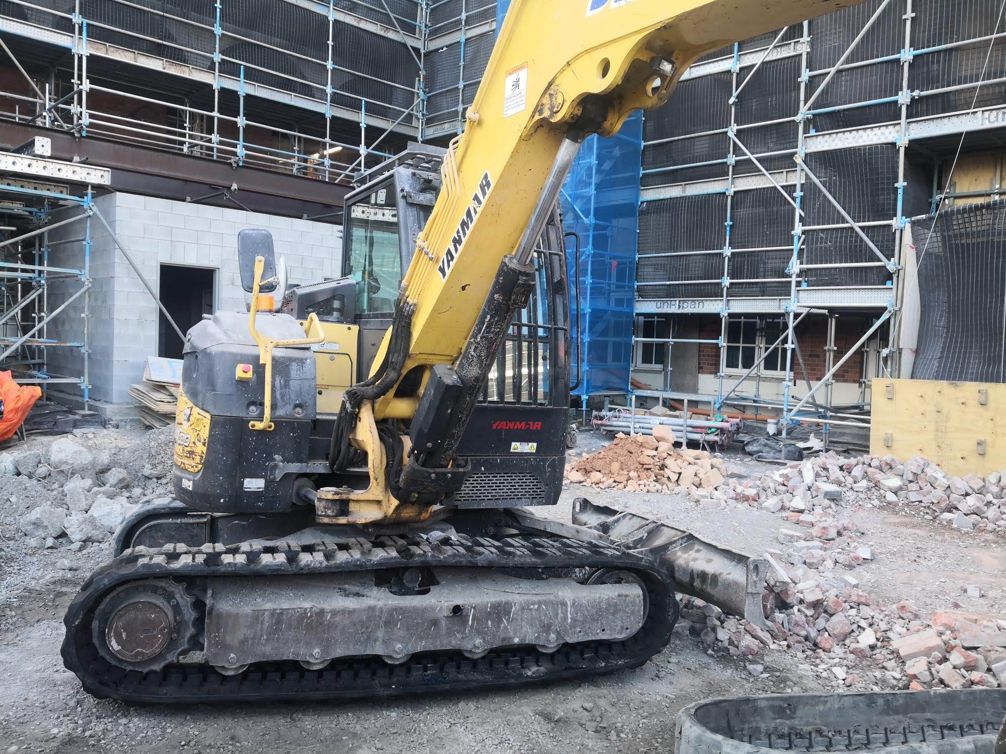excavator with tracks
